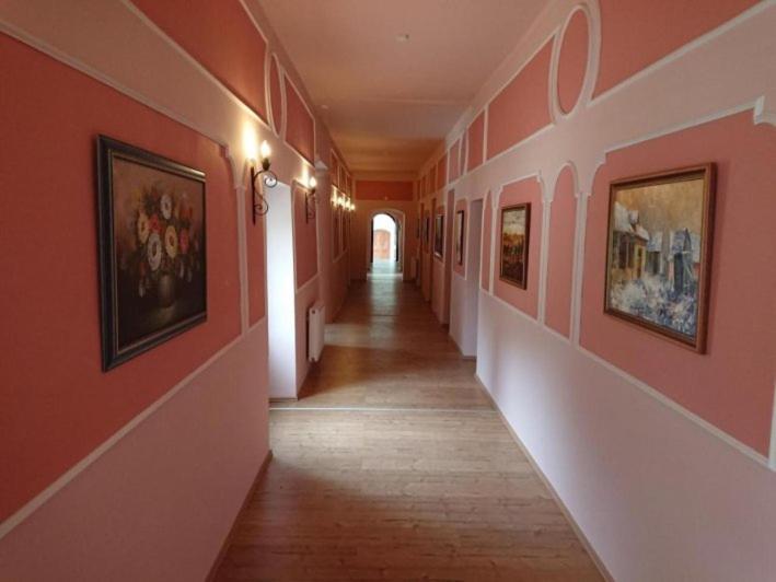 Korona Szallo Sárvár Exteriér fotografie